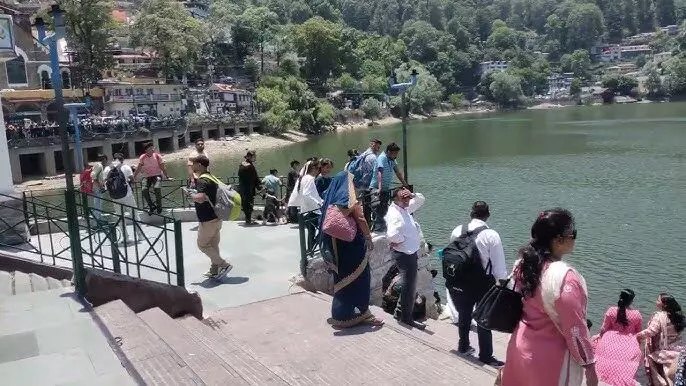 Nainital: अगले 10 दिन तक पर्यटकों से पैक रहेगा शहर