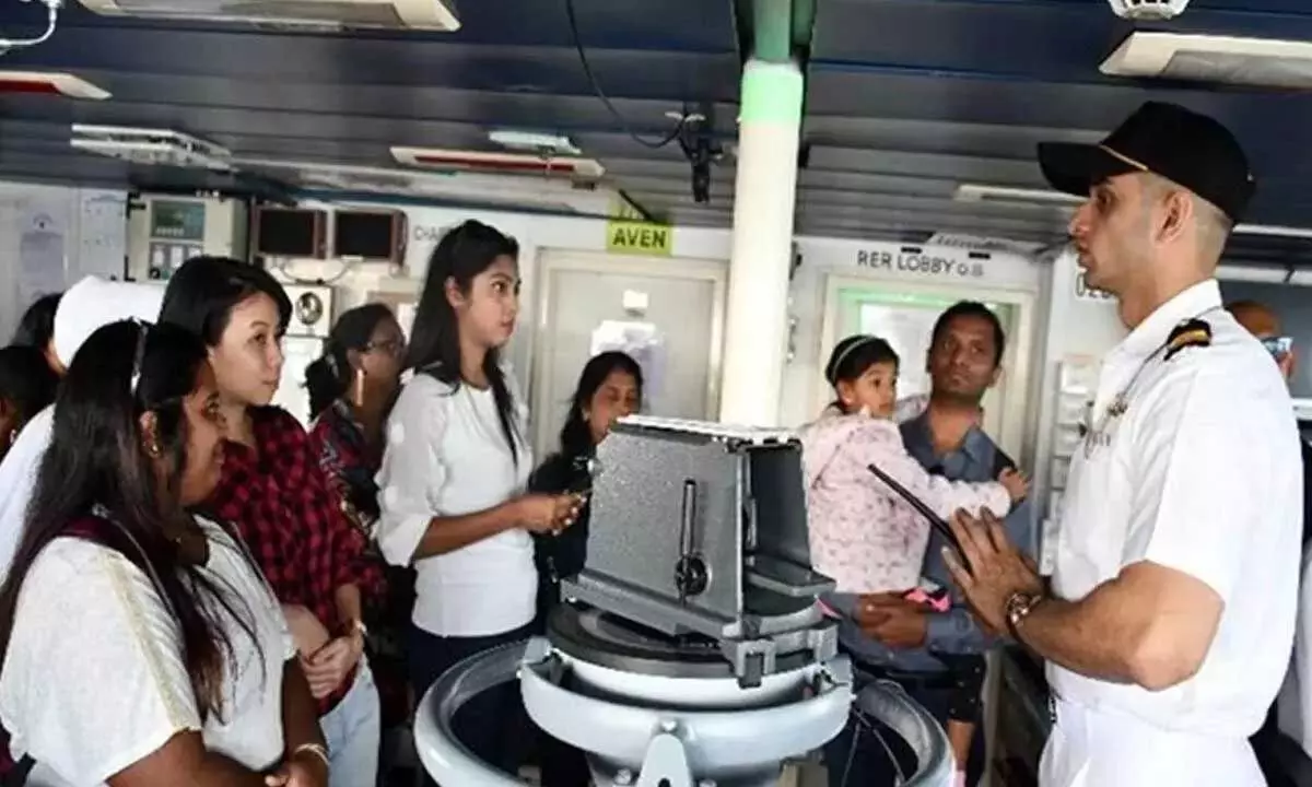 Naval Ship: INS सुनयना ने पोर्ट लुईस का दो दिवसीय दौरा किया पूरा