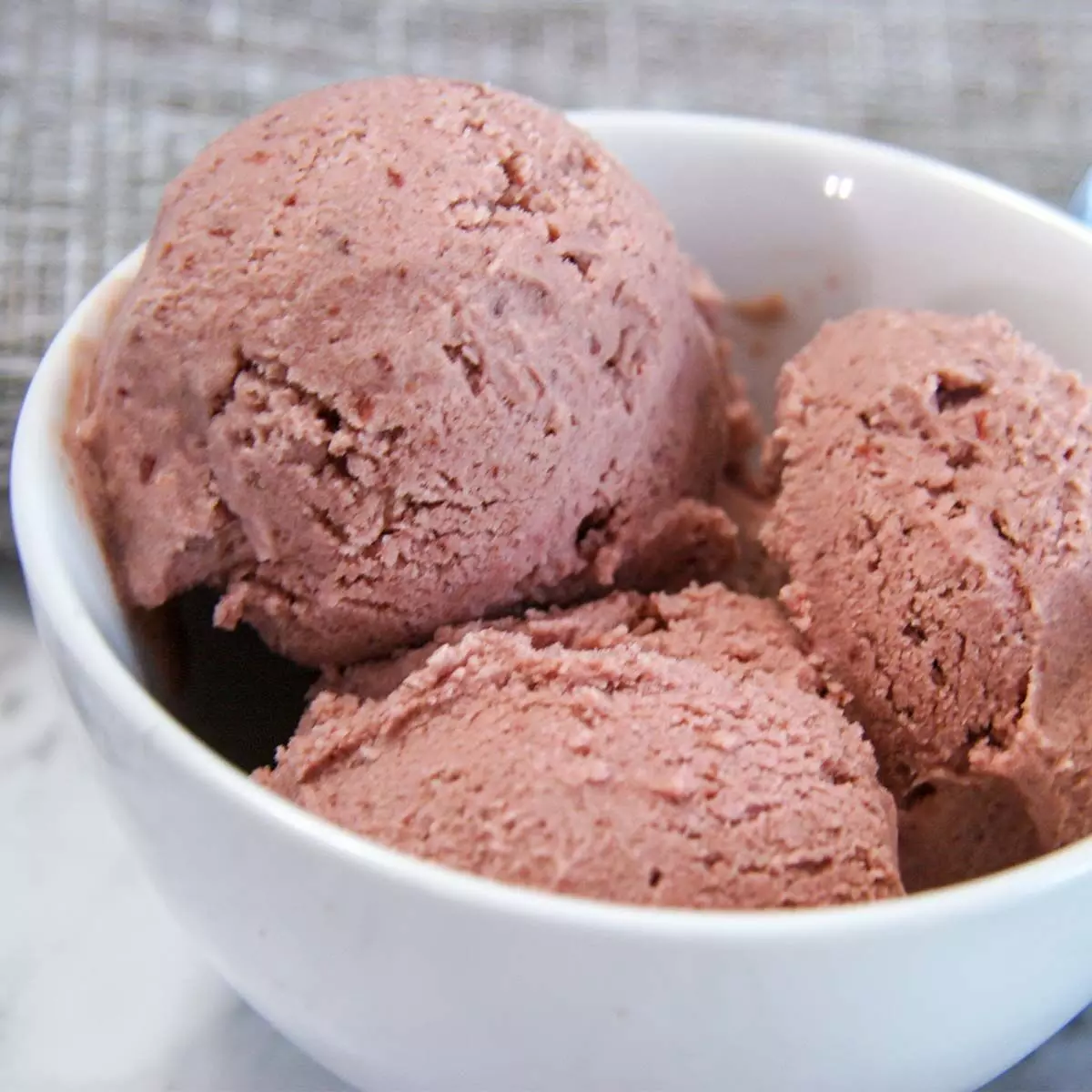 Litchi Ice Cream:स्वादिष्ट आइसक्रीम, जानें इसे तैयार करने का तरीका