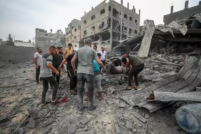 International News: इजराइल के हवाई हमलों में 11 फिलीस्तीनियों की मौत