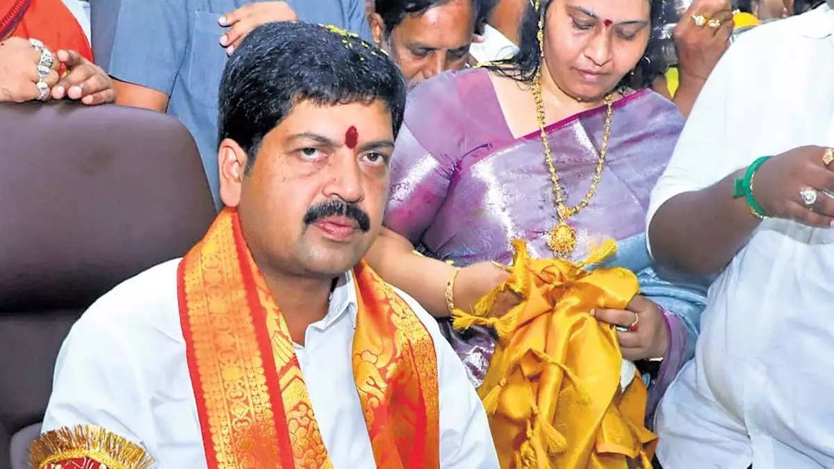 Andhra : मंत्री कोल्लू रवींद्र ने आबकारी और खान विभागों में सुधार का वादा किया