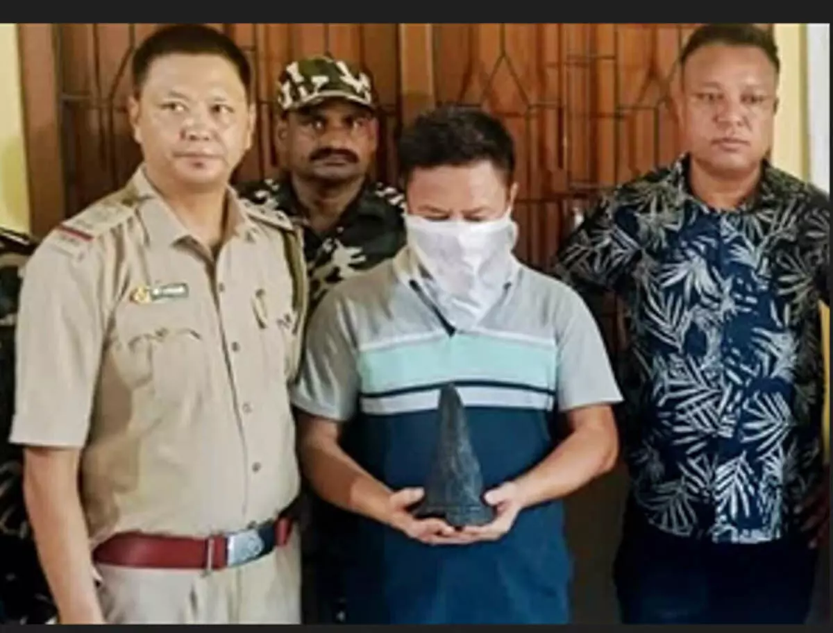 MANIPUR NEWS :  गैंडे के सींग के साथ मणिपुर का व्यक्ति बंगाल से गिरफ्तार