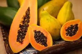 Papaya Peels: चेहरा चमकाने के लिए जानिए पपीता के छिलके का उपयोग