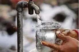 Ludhiana: लुधियाना नगर निगम के अधिकारियों से विधायक ने कहा, निवासियों को पीने योग्य पानी की आपूर्ति सुनिश्चित करें