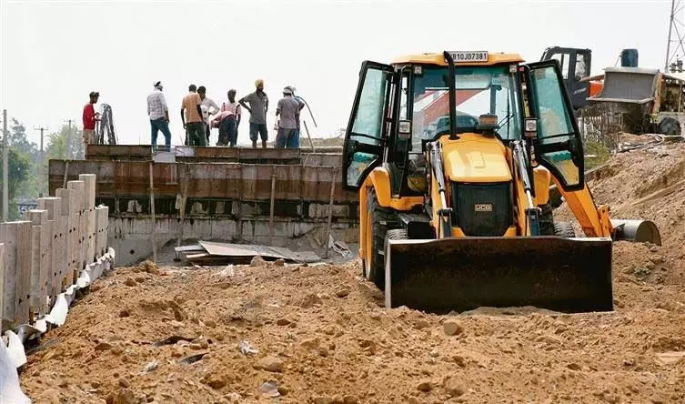 Ludhiana: लुधियाना-चंडीगढ़ राजमार्ग परियोजना चार साल बाद भी अधर में लटकी