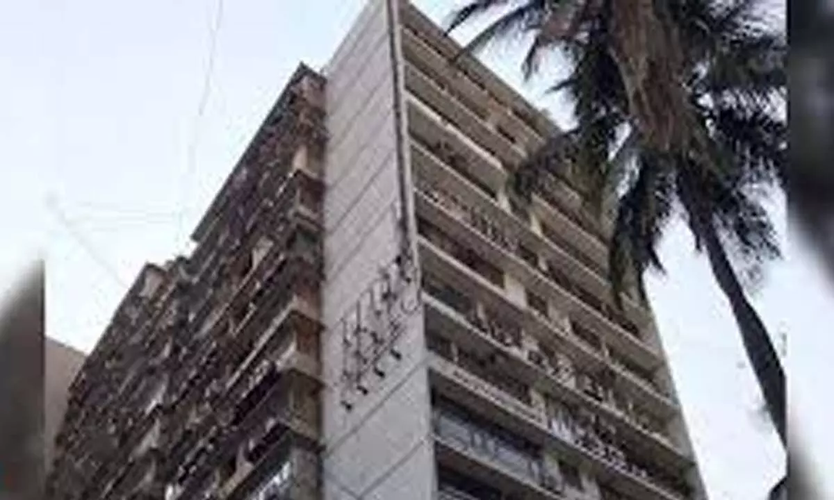 Mumbai: पिता की डांट ने ली बेटे की जान, किशोर ने  22 मंजिला इमारत से लगाई छलांग