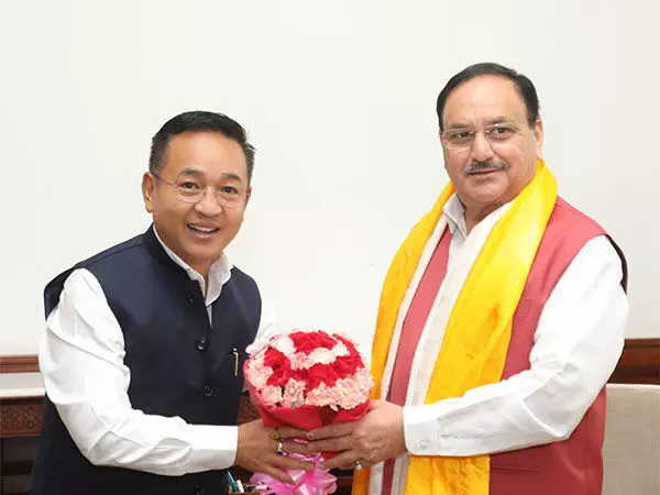 Sikkim के मुख्यमंत्री ने केंद्रीय स्वास्थ्य मंत्री जेपी नड्डा से मुलाकात की, उन्हें सफल कार्यकाल की शुभकामनाएं दीं
