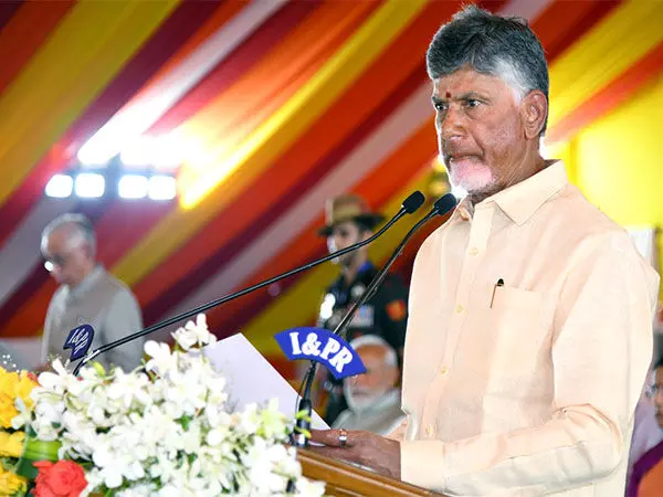 Andhra मुख्यमंत्री ने कहा- सरकार की प्राथमिकता लोगों की सभी उम्मीदों और कल्याण को पूरा करना