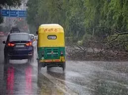 Delhi Meteorological Department: 24 घंटे में आ रहा मानसून जानें 10 राज्यों का मौसम