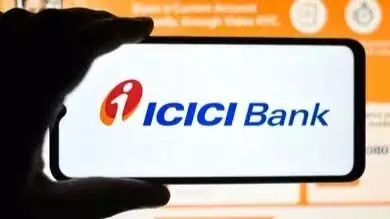 Business: आईसीआईसीआई बैंक ने 834402 करोड़ रुपये का विशाल आंकड़ा छुआ