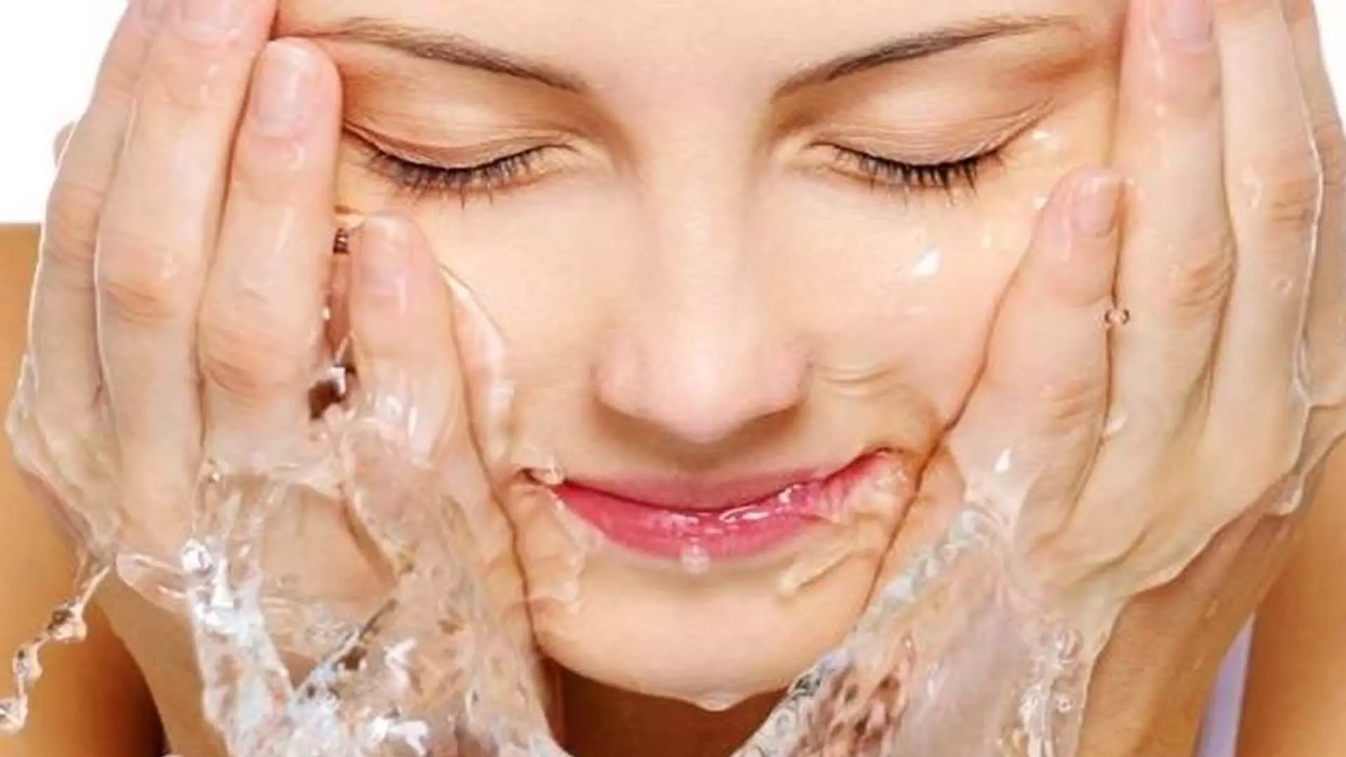skin care: ना करें चेहरा धोने से जुड़ी ये गलतियां स्किन को होता हैं नुकसान
