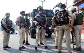 Kashmir news: कश्मीर पुलिस ने अमरनाथ यात्रा 2024 से पहले सुरक्षा उपायों की समीक्षा की
