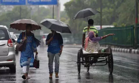 Weather News: दक्षिण-पश्चिम मानसून के देश भर में आगे बढ़ने से दिल्ली में गर्मी से राहत मिलने की संभावना