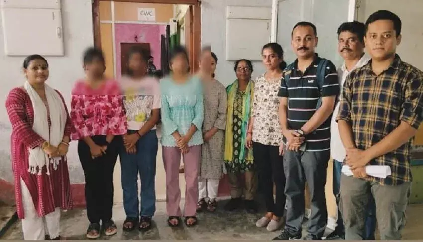 ASSAM NEWS :  असम पुलिस ने एनजेपी स्टेशन से गुम हुई गुवाहाटी की तीन स्कूली लड़कियों को बचाया