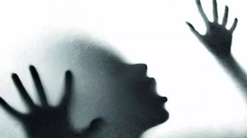 Chhattisgarh: आरक्षक फरार, युवती के साथ दैहिक शोषण का आरोप