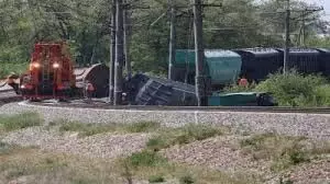 Train accident in Komi: रूस के कोमी में हुई ट्रेन हादसा