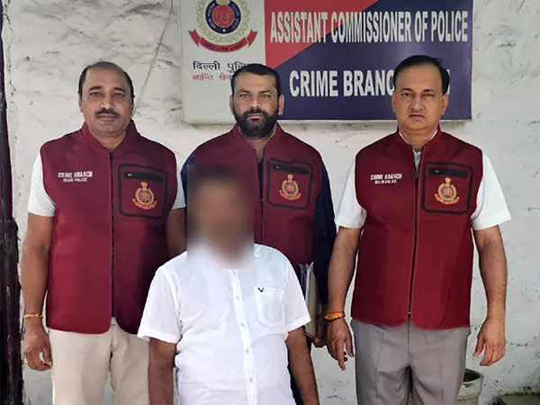 Delhi Crime Branch ने वांछित ड्रग सप्लायर को किया गिरफ्तार
