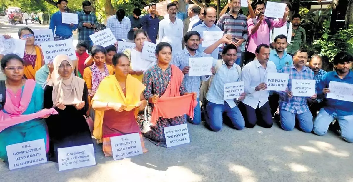 Telangana News: हैदराबाद विश्वविद्यालय छात्र संघ का आंदोलन जारी