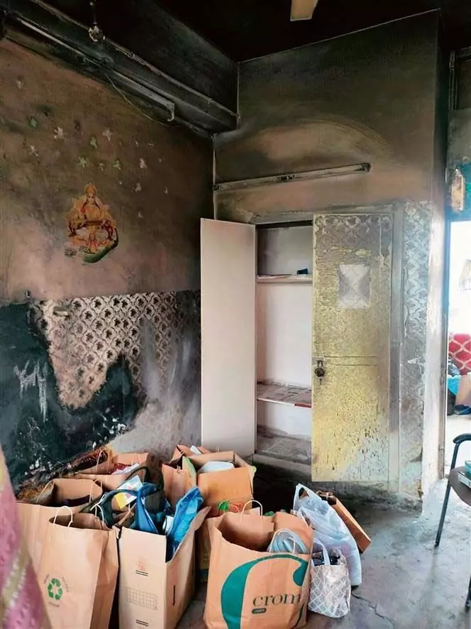 Chandigarh News: PGI गर्ल्स हॉस्टल के कमरे में लगी आग