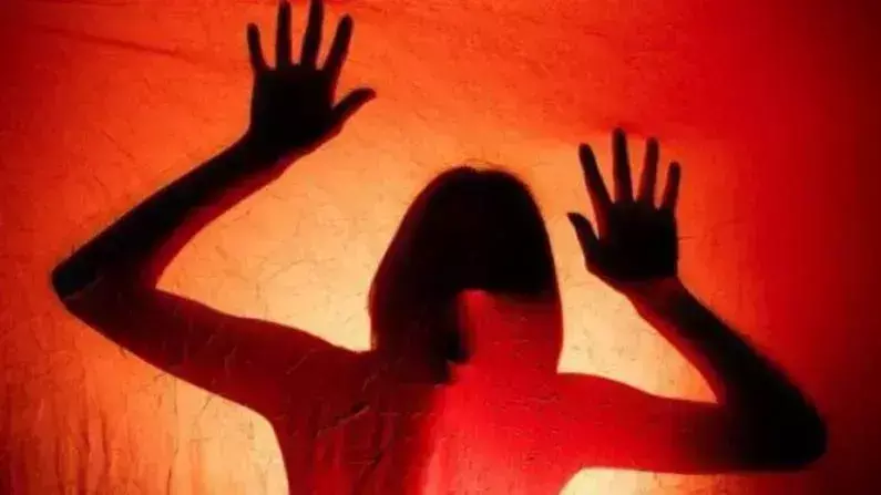 Hisar: सदर थाना पुलिस ने तलाकशुदा महिला से सामूहिक दुष्कर्म के आरोपियों के खिलाफ मामला दर्ज