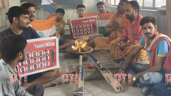 sports :  भारत , इंग्लैंड टी20  सेमीफाइनल भारतीय क्रिकेट प्रशंसकों ने स्वर्ग के लिए प्रार्थना शुरू