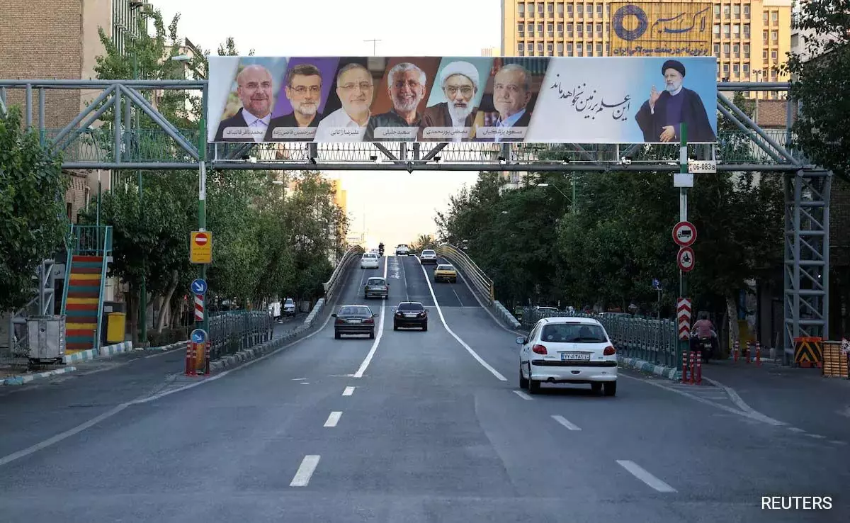 World News: इब्राहिम रईसी की मौत के बाद ईरान में नए राष्ट्रपति के लिए मतदान