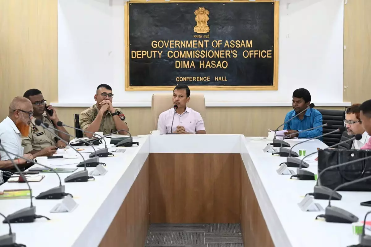 Assam news :  दीमा हसाओ में सड़क सुरक्षा बैठक में दुर्घटना रोकथाम और प्रवर्तन पर चर्चा