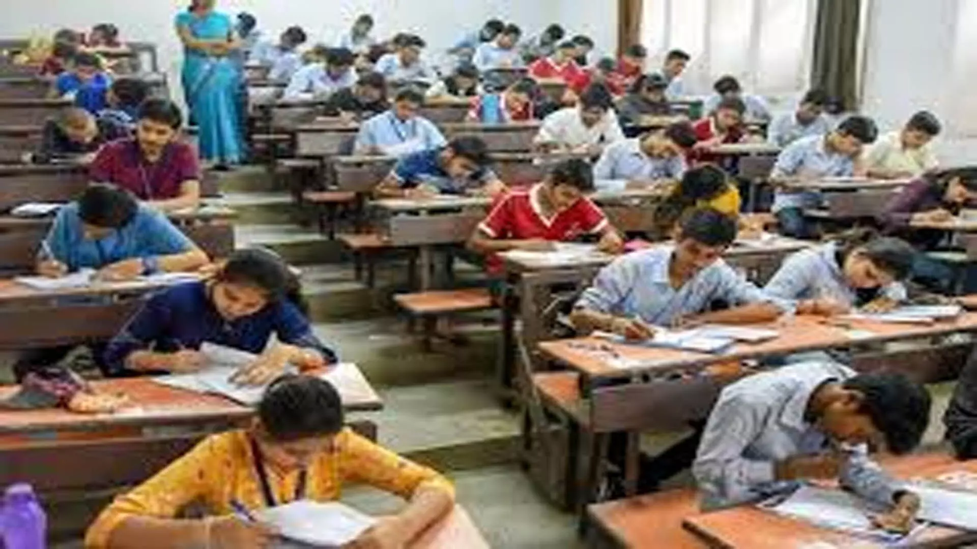 Tamil Nadu News :राजकीय विद्यालयों में प्रतियोगी परीक्षाओं के लिए निःशुल्क कोचिंग