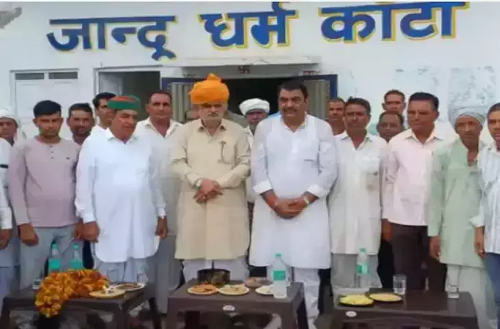 Jaipur: ग्रामीणों ने यूडीएच मंत्री झाबर सिंह का पालू कलां को बताई समस्याएं