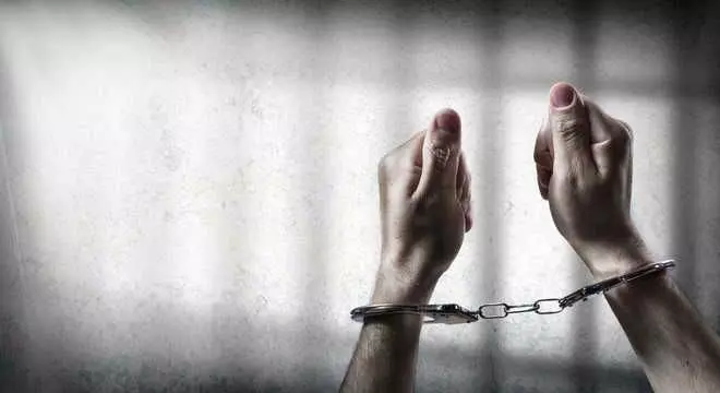Chandigarh: अवैध पिस्तौल और कारतूस के साथ युवक गिरफ्तार