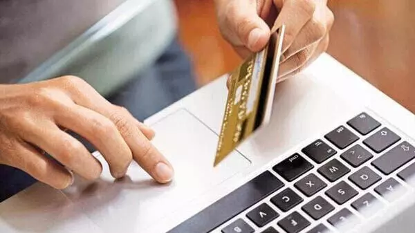 HDFC Bank : में  क्रेडिट कार्ड  के नए नियम पर बदलाव जाने