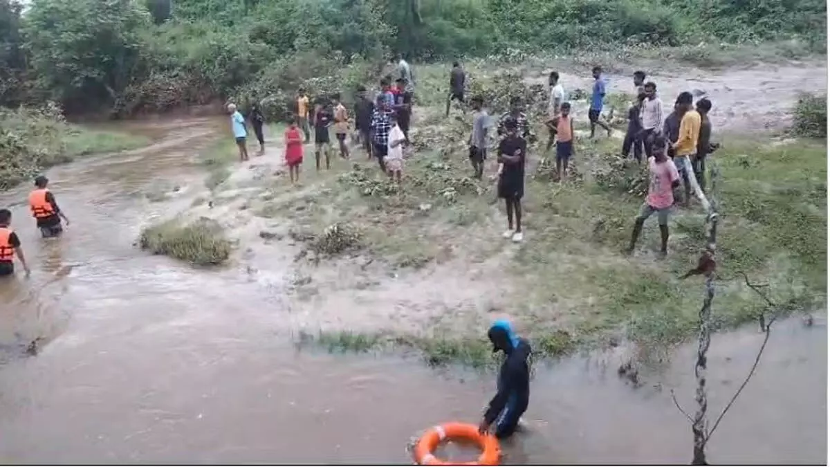 ASSAM NEWS :  दिरिंग नदी में बह जाने से युवक की डूबकर मौत