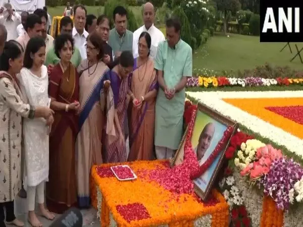 Former Prime Minister पीवी नरसिम्हा राव के परिवार ने उनकी 103वीं जयंती पर उन्हें श्रद्धांजलि दी