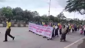 Manipur News: मणिपुर के विभाजन के विरोध में हजारों लोग रैली में शामिल हुए