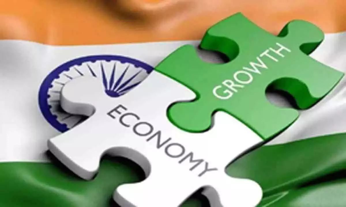 Indian: अर्थव्यवस्था के स्थिर रूप से बढ़ने की संभावना