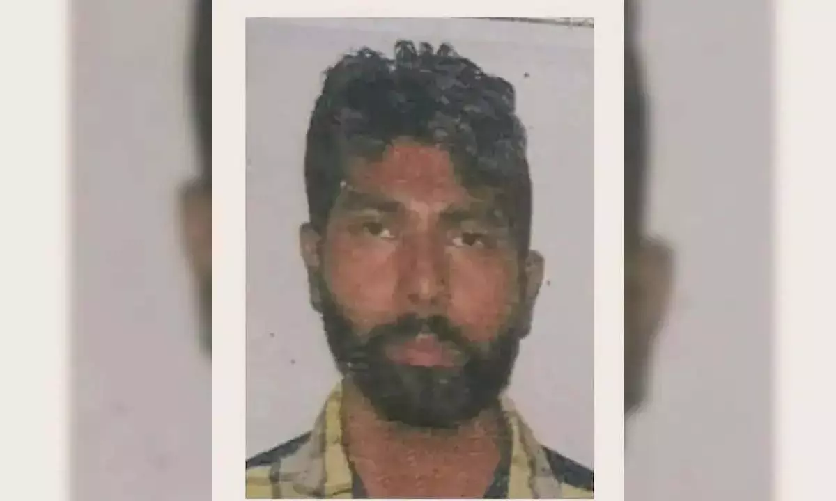 Italy में खेत में काम करते समय मरने वाले भारतीय व्यक्ति के नियोक्ता को किया गिरफ्तार
