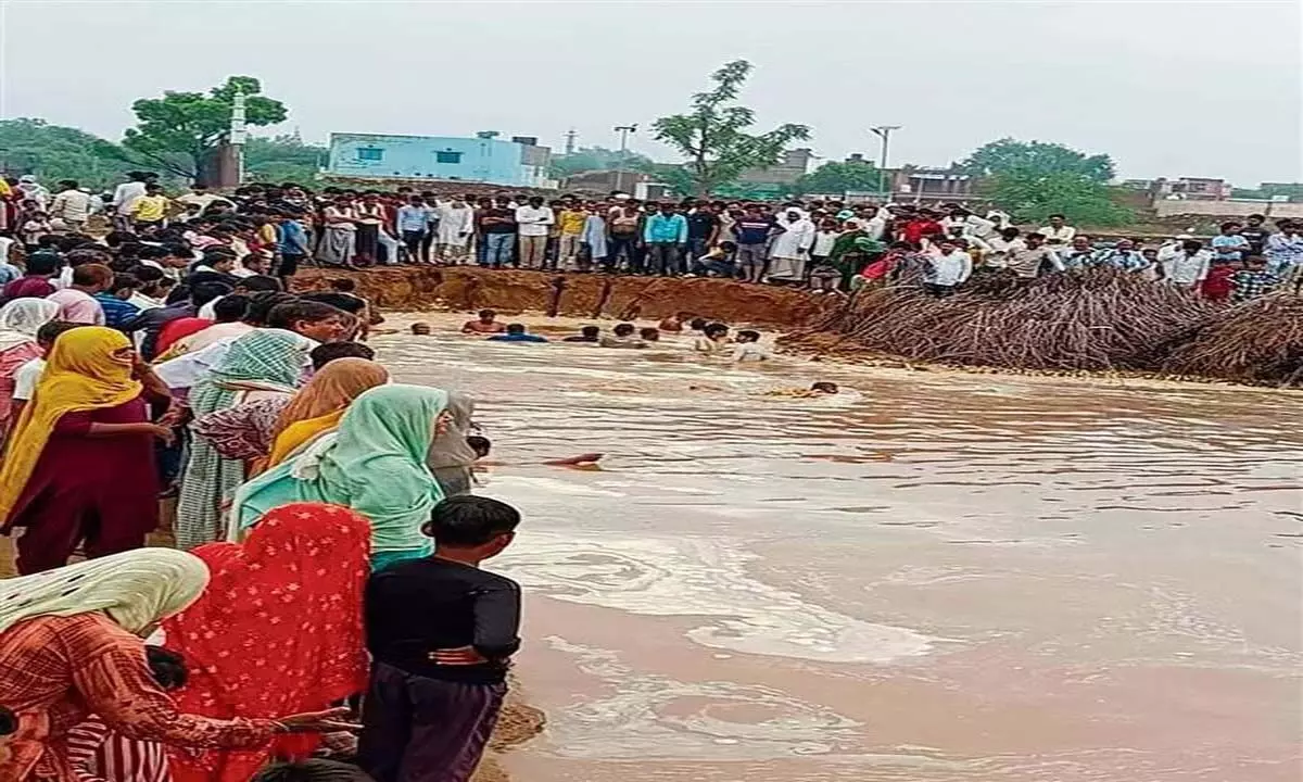 HARYANA NEWS: नूह में पानी से भरे गड्ढे में डूबा 7 वर्षीय बच्चा
