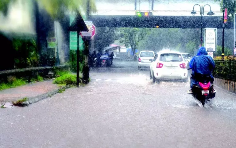Goa News: भारी बारिश से जनजीवन अस्त-व्यस्त, गोवा भीग गया