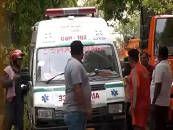 Delhi वसंत विहार दीवार गिरने की घटना, 3 मजदूरों के शव बरामद