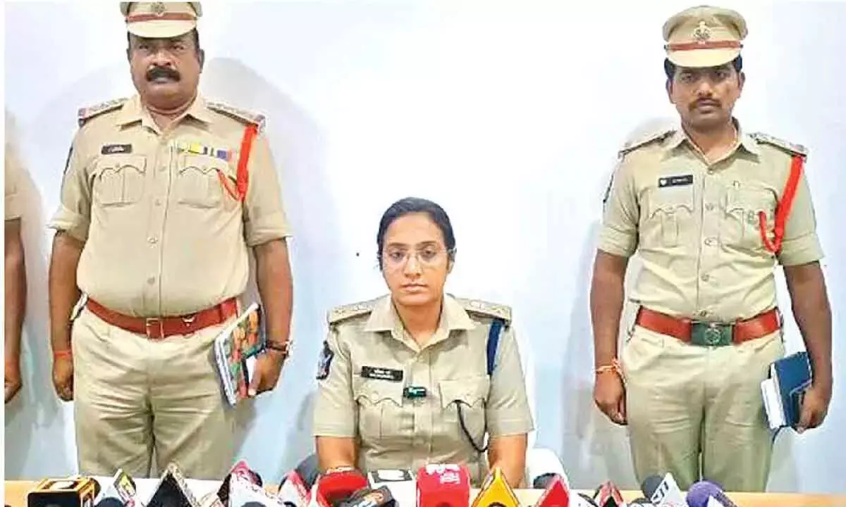 Andhra Pradesh:  महिला से बलात्कार और हत्या के मामले में दो लोग गिरफ्तार