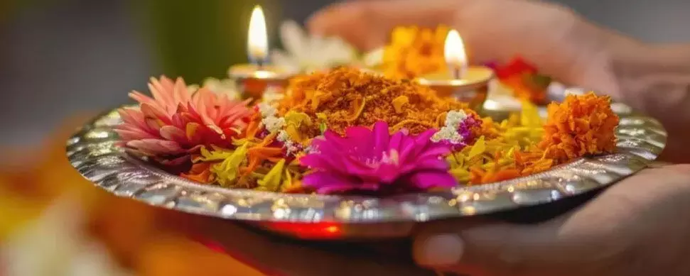 Puja Path Tips: भगवान की पूजा से लेकर आरती तक रखें इन बातों का ध्यान