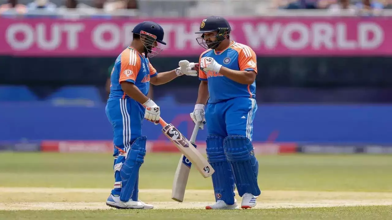 ICC T20 WORLD CUP: भारत को डबल झटका, रोहित शर्मा और ऋषभ पंत आउट