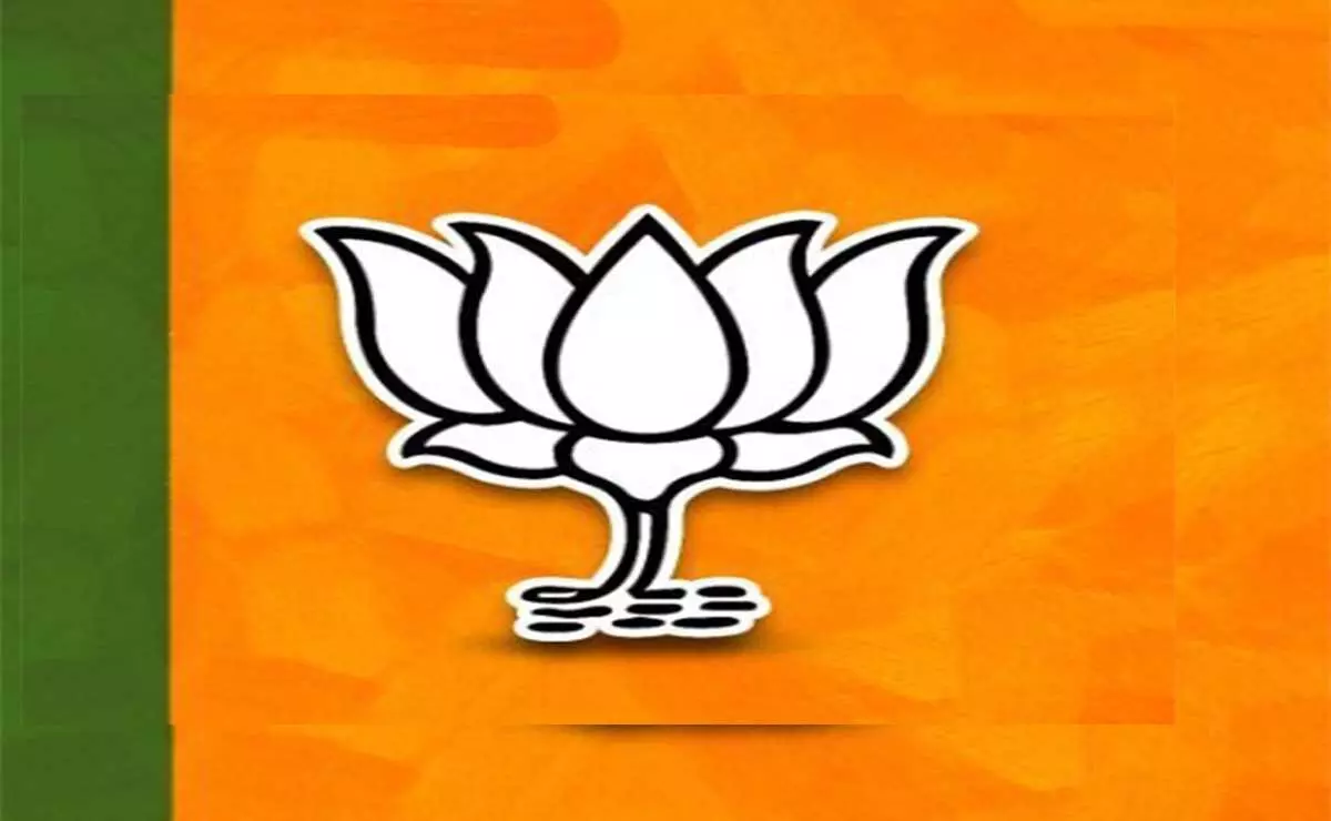 Himachal: BJP ने पार्टी उम्मीदवार के खिलाफ उपचुनाव लड़ने पर हरप्रीत सैनी को पार्टी से किया निष्कासित