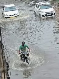Punjab News: पटियाला में झमाझम बरिश से सड़कों पर जमा पानी