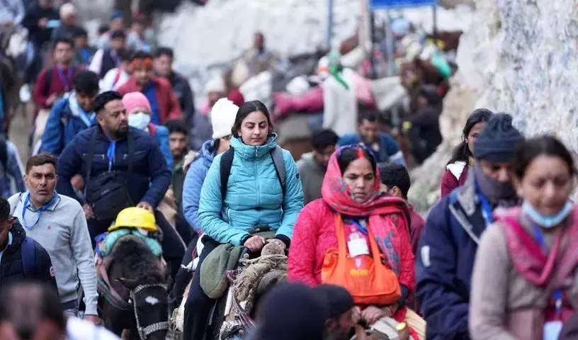 Amarnath Yatra: पथना चौक आधार शिविर से तीर्थयात्रियों का एक और जत्था रवाना