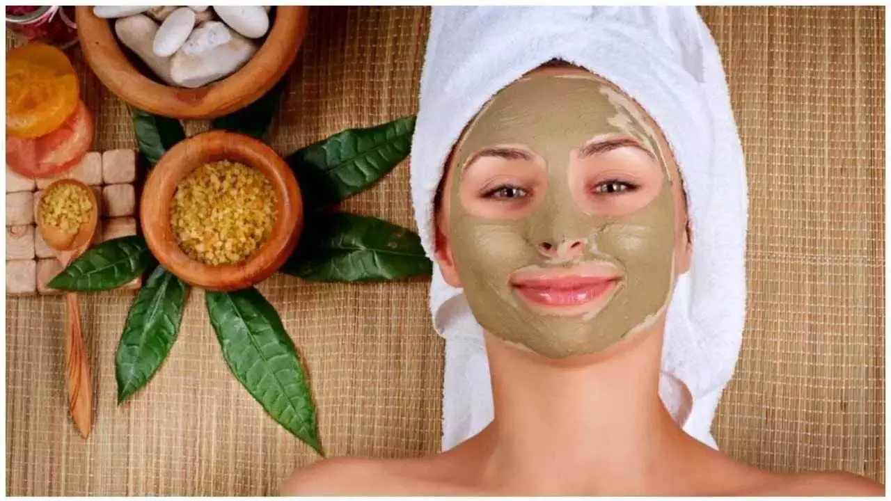 Face Mask: फेसमास्क के उपयोग से पाए त्वचा मे ब्यूटीफुल निखार