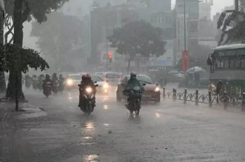 ASSAM  : पूर्वोत्तर में भारी बारिश की आशंका, आईएमडी ने अरुणाचल के लिए रेड अलर्ट जारी
