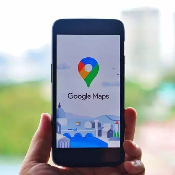 Google Maps: गूगल मैप्स का उपयोग: युवाओं के जीवन को बचाया