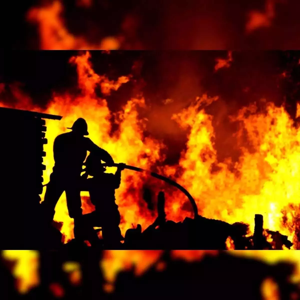 Nabha: दुकान में लगी आग, लाखों का सामान जलकर राख