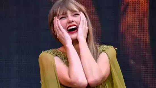 Taylor Swift ने सिमोन बाइल्स के ओलंपिक ट्रायल पर प्रतिक्रिया दी